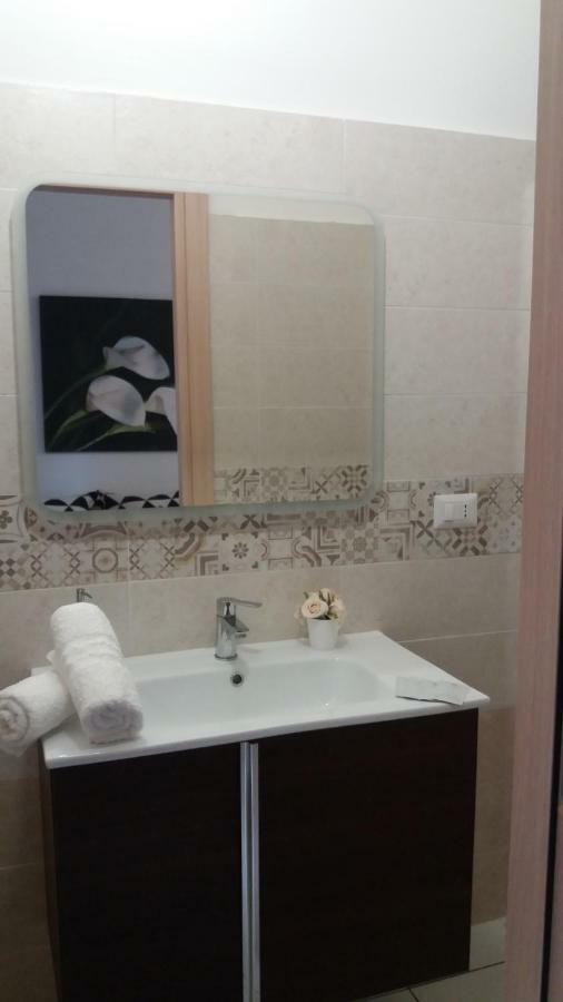 Hotel Depandance Macchiavelli 2 à Cagliari Extérieur photo